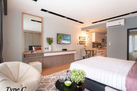 Condominio de 1 dormitorio en Kata, Tailandia № 179718 - foto 11