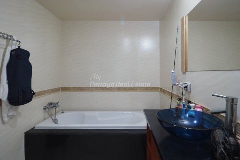 Condominio de 2 dormitorios en Pattaya, Tailandia № 162700 - foto 14