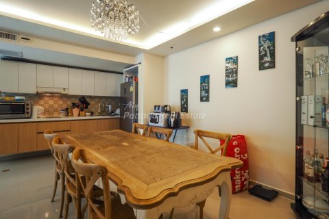 Condominio de 2 dormitorios en Pattaya, Tailandia № 162700 - foto 2