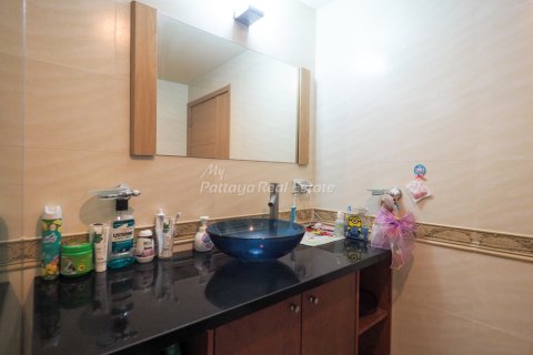 Condominio de 2 dormitorios en Pattaya, Tailandia № 162700 - foto 9