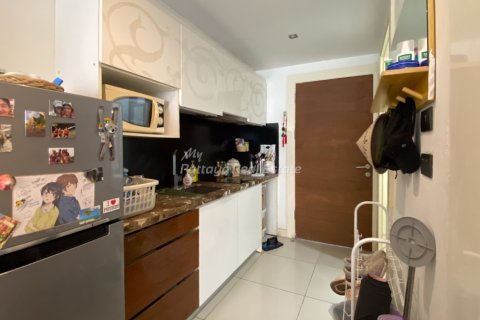 Studio in the Condo in Bang Lamung, Thailand  № 214125 - photo 5