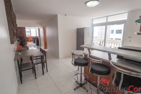 Condominio de 2 dormitorios en Pattaya, Tailandia № 214127