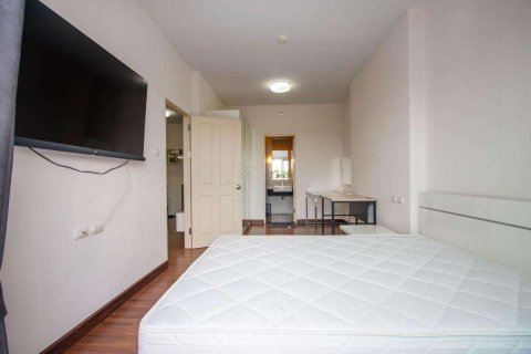Condo à Chiang Mai, Thaïlande, 1 chambre  № 220475 - photo 2