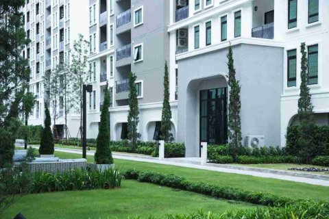 Estudio en el condominio en Bangkok, Tailandia № 208653 - foto 18