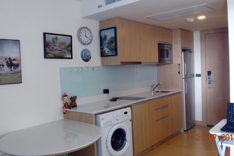 Estudio en el condominio en Jomtien Beach, Pattaya, Tailandia № 204137 - foto 5