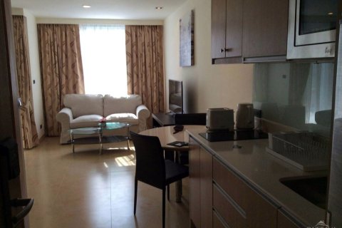 Studio in the Condo in Pattaya, Thailand № 204136