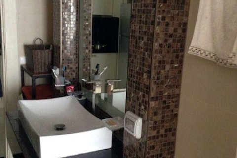 Condominio de 1 dormitorio en Pattaya, Tailandia № 204132 - foto 16