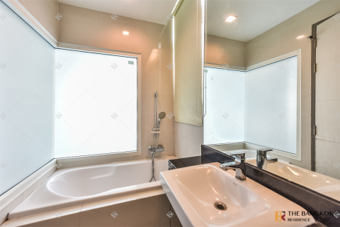 Condominio de 2 dormitorios en Bangkok, Tailandia № 194560 - foto 6