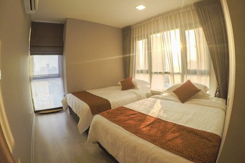 Estudio en el condominio en Huai Khwang, Bangkok, Tailandia № 154175 - foto 6