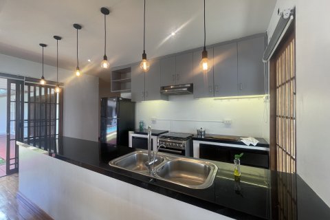 Chalet de 3 dormitorios en Phuket, Tailandia № 164613 - foto 6