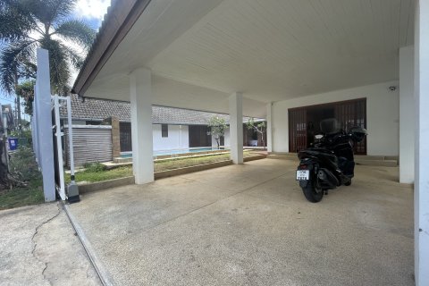 Chalet de 3 dormitorios en Phuket, Tailandia № 164613 - foto 16