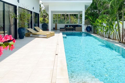 Villa in Ko Samui, Thailand 4 bedrooms № 138517 - photo 3