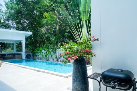 Villa in Ko Samui, Thailand 4 bedrooms № 138517 - photo 16