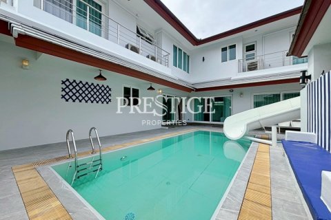 Haus in Pattaya, Thailand 3 Schlafzimmer № 198014
