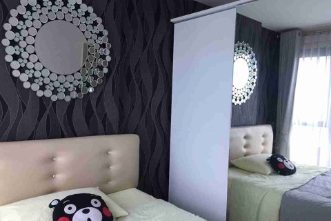 Condominio de 1 dormitorio en Bangkok, Tailandia № 208754 - foto 8