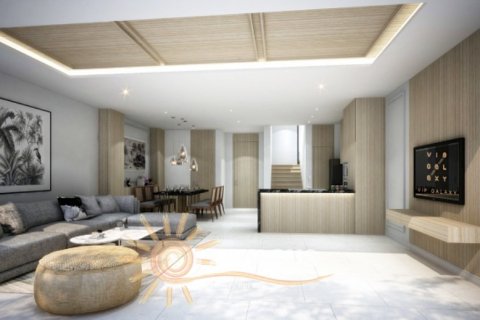 Villa in Rawai, Thailand 3 bedrooms № 179308 - photo 3