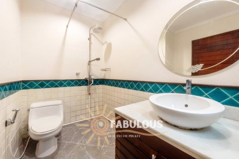 วิลล่าในตำบลกะทู้, ประเทศไทย 4 ห้องนอน № 179313 - รูปถ่าย 16