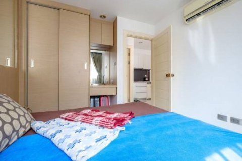 Condominio de 1 dormitorio en Jomtien Beach, Pattaya, Tailandia № 204311 - foto 5