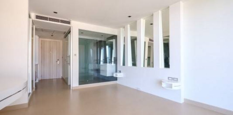 Estudio en el condominio en Pattaya, Tailandia № 204310