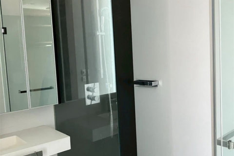 Condominio de 3 dormitorios en Bangkok, Tailandia № 197455 - foto 7