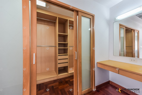 Wohnung in Bangkok, Thailand 3 Schlafzimmer № 197458 - Foto 5