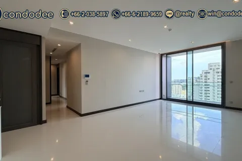 Condo in Khlong Toei, Bangkok, Thailand, 3 bedrooms № 201407