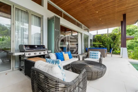 Chalet de 4 dormitorios en Phuket, Tailandia № 190713 - foto 15