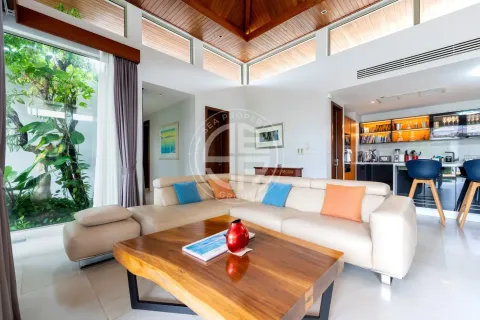 Chalet de 4 dormitorios en Phuket, Tailandia № 190713 - foto 4