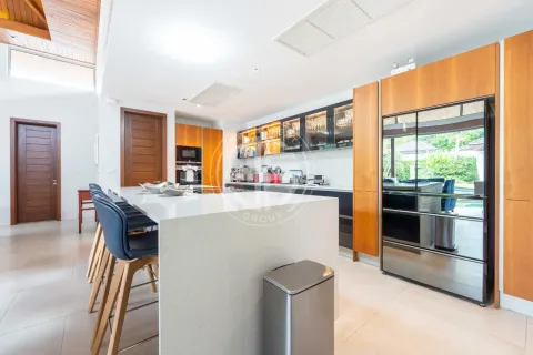 Chalet de 4 dormitorios en Phuket, Tailandia № 190713 - foto 5