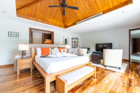 Chalet de 4 dormitorios en Phuket, Tailandia № 190713 - foto 7