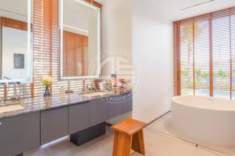 Chalet de 4 dormitorios en Phuket, Tailandia № 190712 - foto 10