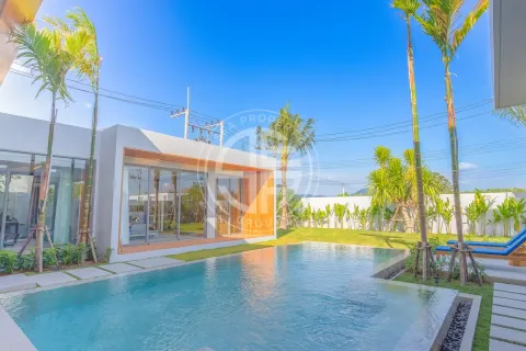 Chalet de 4 dormitorios en Phuket, Tailandia № 190712 - foto 2