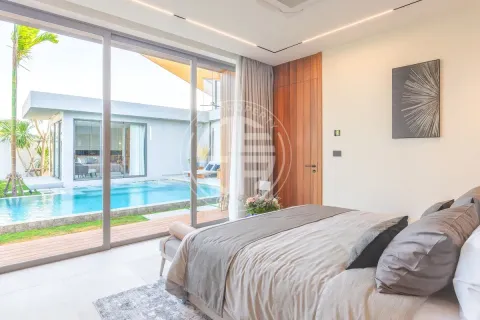Chalet de 4 dormitorios en Phuket, Tailandia № 190712 - foto 8