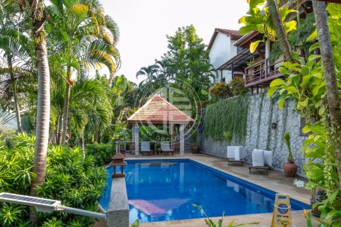 Chalet de 4 dormitorios en Patong, Tailandia № 190714 - foto 2
