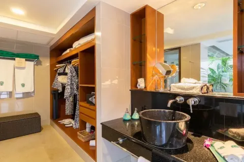 Chalet de 2 dormitorios en Phuket, Tailandia № 190716 - foto 17