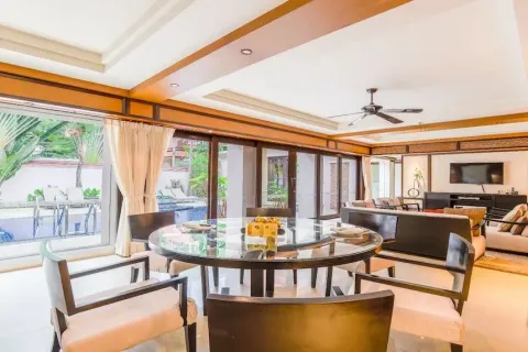 Chalet de 2 dormitorios en Phuket, Tailandia № 190716 - foto 27