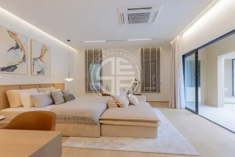 Chalet de 3 dormitorios en Bang Tao, Tailandia № 190715 - foto 6