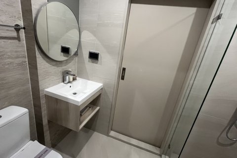 Eigentumswohnung in Watthana, Bangkok, Thailand, 2 Schlafzimmer  № 201168 - Foto 2