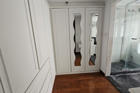 Eigentumswohnung in Watthana, Bangkok, Thailand, 3 Schlafzimmer № 201164 - Foto 17