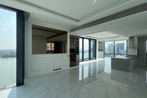 Condo in Sathon, Bangkok, Thailand, 4 bedrooms № 201162 - photo 4