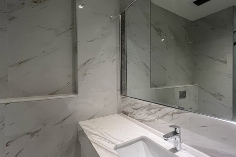 Condo in Sathon, Bangkok, Thailand, 4 bedrooms № 201162 - photo 22