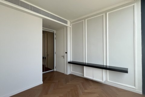 Condo in Sathon, Bangkok, Thailand, 4 bedrooms № 201162 - photo 15