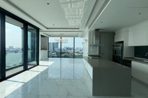 Condo in Sathon, Bangkok, Thailand, 4 bedrooms № 201162 - photo 26