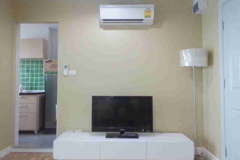 Condominio de 1 dormitorio en Bangkok, Tailandia № 208722 - foto 4