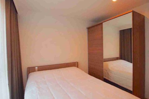 Condominio de 1 dormitorio en Bangkok, Tailandia № 208721 - foto 4