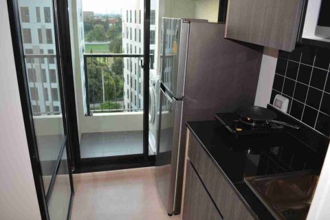 Condominio de 1 dormitorio en Bangkok, Tailandia № 208720 - foto 8