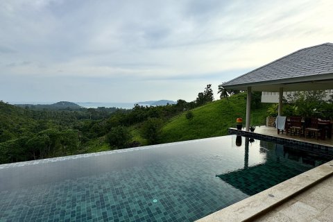 Casa de 3 dormitorios en Ko Samui, Tailandia № 118454 - foto 4