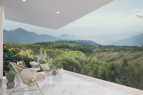 Chalet de 3 dormitorios en Chalong, Tailandia № 179712 - foto 4