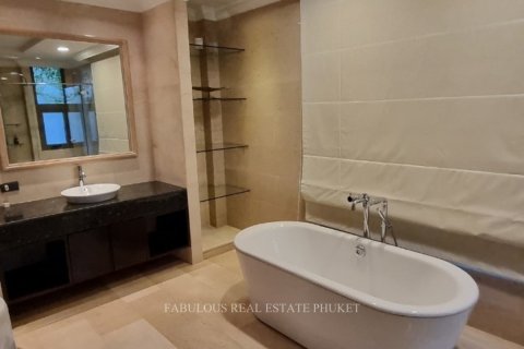 Chalet de 5 dormitorios en Phuket, Tailandia № 179711 - foto 11