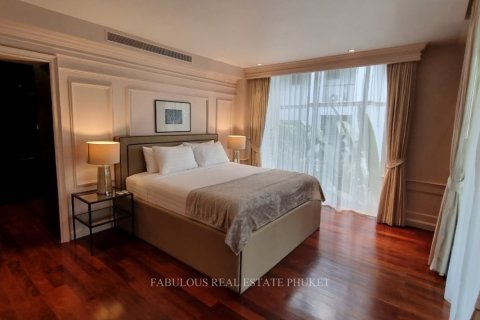 Chalet de 5 dormitorios en Phuket, Tailandia № 179711 - foto 25